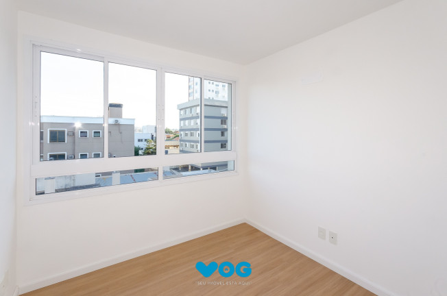 Imagem Imóvel com 3 Quartos à Venda, 65 m² em Petrópolis - Porto Alegre Imagem Imóvel com 3 Quartos à Venda, 65 m² em Petrópolis - Porto Alegre
