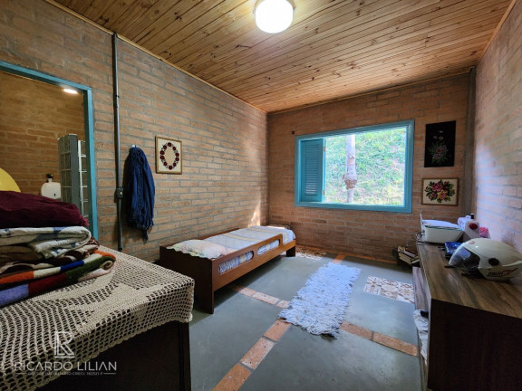 Imagem Casa com 3 Quartos à Venda, 350 m² em Centro - Mairiporã Imagem Casa com 3 Quartos à Venda, 350 m² em Centro - Mairiporã