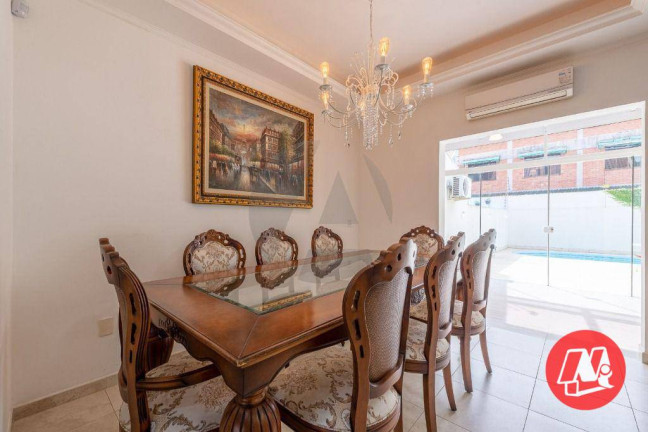 Imagem Sobrado com 3 Quartos à Venda, 308 m² em Jardim Itu Sabará - Porto Alegre