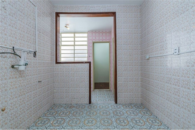 Imagem Apartamento com 2 Quartos à Venda, 85 m² em Menino Deus - Porto Alegre