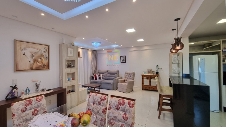 Imagem Apartamento com 3 Quartos à Venda, 106 m² em Barreiros - São José