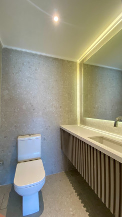 Imagem Apartamento com 3 Quartos à Venda, 130 m² em Jardim Das Acácias - São Paulo