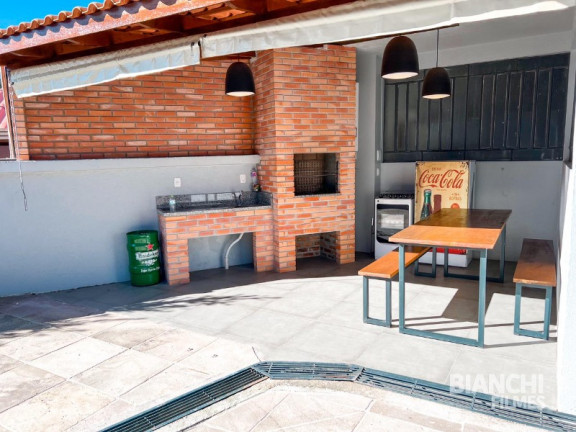 Imagem Sobrado com 3 Quartos à Venda, 328 m² em Jardim América - Caxias Do Sul