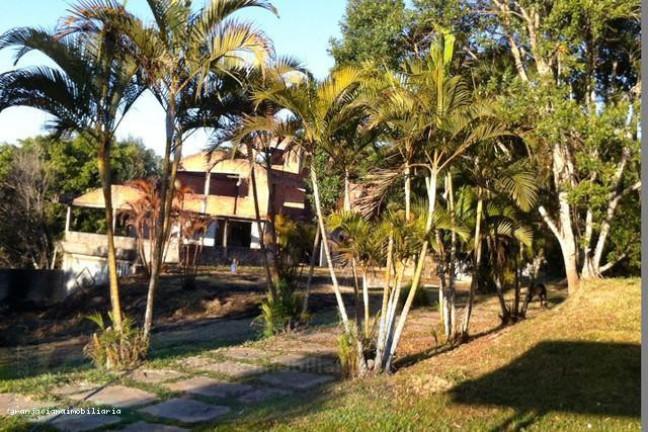 Chácara à Venda,  em Jardim Das Cerejeiras - Cotia