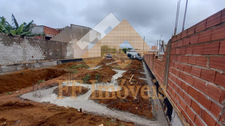 Imagem Sobrado com 3 Quartos à Venda, 253 m² em Jardim Do Bosque - São Carlos