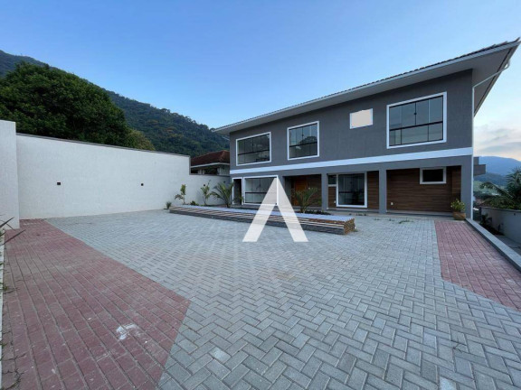 Imagem Casa com 3 Quartos à Venda, 140 m² em Comary - Teresópolis Imagem Casa com 3 Quartos à Venda, 140 m² em Comary - Teresópolis