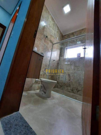Imagem Casa com 3 Quartos à Venda, 300 m² em Jardim Prestes De Barros - Sorocaba Imagem Casa com 3 Quartos à Venda, 300 m² em Jardim Prestes De Barros - Sorocaba