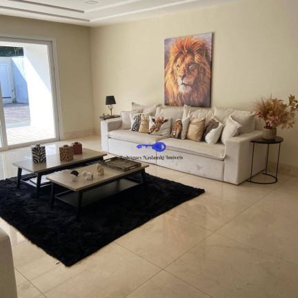 Imagem Casa com 5 Quartos à Venda, 1.800 m² em Barra Da Tijuca - Rio De Janeiro Imagem Casa com 5 Quartos à Venda, 1.800 m² em Barra Da Tijuca - Rio De Janeiro
