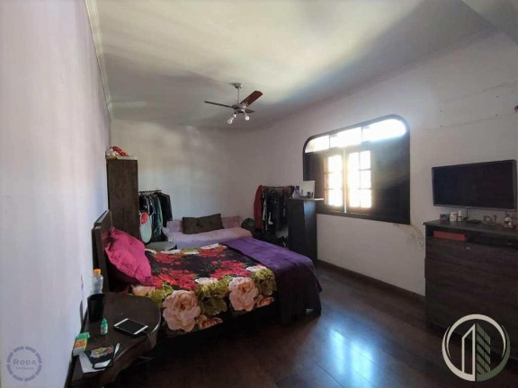 Imagem Casa com 4 Quartos à Venda, 357 m² em Campo Grande - Santos