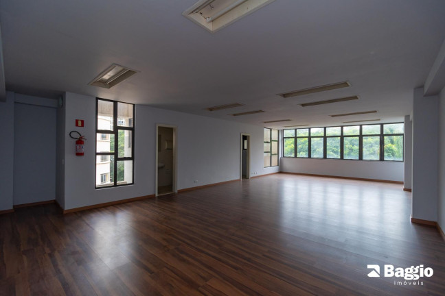 Imagem Sala Comercial para Alugar, 234 m² em Centro - Curitiba Imagem Sala Comercial para Alugar, 234 m² em Centro - Curitiba
