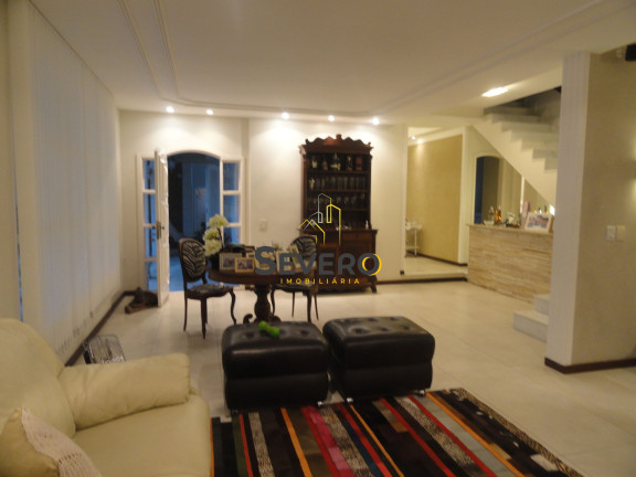 Imagem Casa de Condomínio com 6 Quartos à Venda, 440 m² em Itaipu - Niterói
