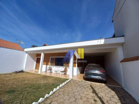 Casa com 3 Quartos à Venda, 268 m² em Santa Filomena - Pouso Alegre