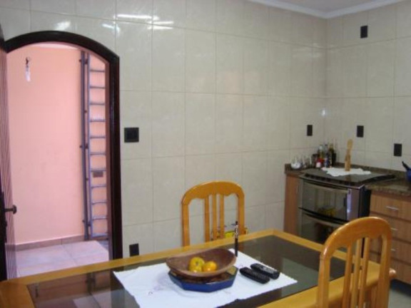 Imagem Casa com 3 Quartos à Venda, 200 m² em Vila Marari - São Paulo Imagem Casa com 3 Quartos à Venda, 200 m² em Vila Marari - São Paulo