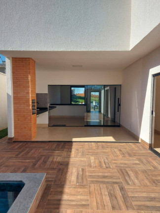 Imagem Casa com 3 Quartos à Venda, 135 m² em Jardins Barcelona - Senador Canedo Imagem Casa com 3 Quartos à Venda, 135 m² em Jardins Barcelona - Senador Canedo