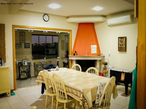 Imagem Casa com 5 Quartos à Venda, 251 m² em Germânia - Nova Petrópolis