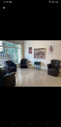 Imagem Casa com 3 Quartos à Venda, 200 m² em Alto Da Boa Vista - São Paulo