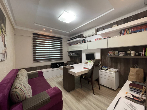 Imagem Apartamento com 4 Quartos à Venda, 195 m² em Meia Praia - Itapema