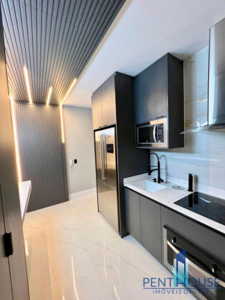 Imagem Apartamento com 3 Quartos à Venda, 135 m² em Centro - Balneário Camboriú Imagem Apartamento com 3 Quartos à Venda, 135 m² em Centro - Balneário Camboriú
