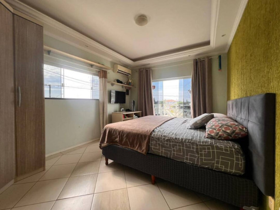 Imagem Casa com 3 Quartos à Venda, 380 m² em Centro - Balneário Barra Do Sul