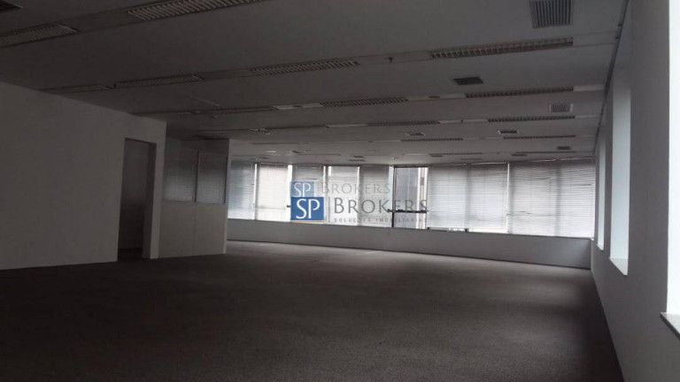 Imagem Sala Comercial à Venda ou Locação, 180 m² em Itaim Bibi - São Paulo Imagem Sala Comercial à Venda ou Locação, 180 m² em Itaim Bibi - São Paulo