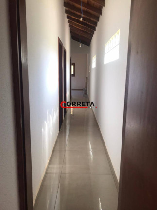 Imagem Casa de Condomínio com 3 Quartos à Venda, 1.050 m² em Bairro Da Ressaca - Ibiúna Imagem Casa de Condomínio com 3 Quartos à Venda, 1.050 m² em Bairro Da Ressaca - Ibiúna