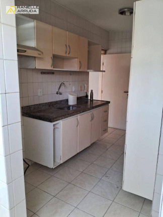 Imagem Apartamento com 3 Quartos à Venda, 106 m² em Cabo Branco - João Pessoa