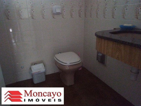 Imagem Sobrado com 4 Quartos à Venda, 300 m² em Centro - Caraguatatuba Imagem Sobrado com 4 Quartos à Venda, 300 m² em Centro - Caraguatatuba