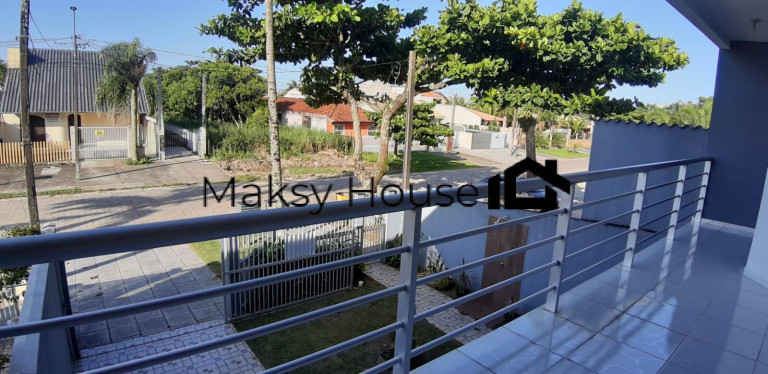Imagem Casa com 3 Quartos para Temporada,  em Baln. Eliana - Guaratuba