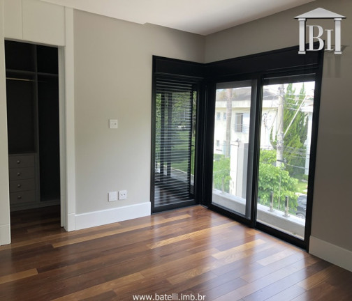Imagem Casa de Condomínio com 4 Quartos à Venda, 420 m² em Alphaville - Barueri Imagem Casa de Condomínio com 4 Quartos à Venda, 420 m² em Alphaville - Barueri