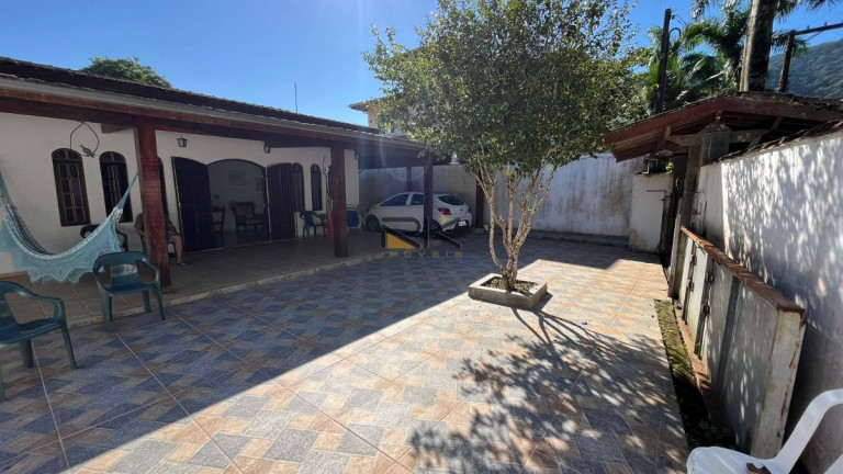 Imagem Casa de Condomínio com 4 Quartos à Venda, 305 m² em Ressaca - Ubatuba Imagem Casa de Condomínio com 4 Quartos à Venda, 305 m² em Ressaca - Ubatuba
