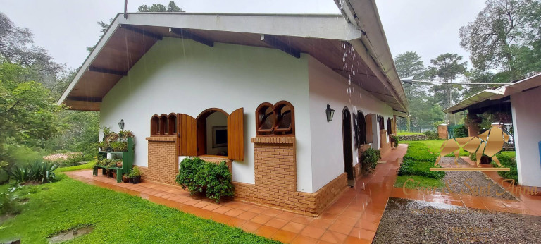 Imagem Casa com 5 Quartos à Venda, 986 m² em Jardim Do Embaixador - Campos Do Jordão