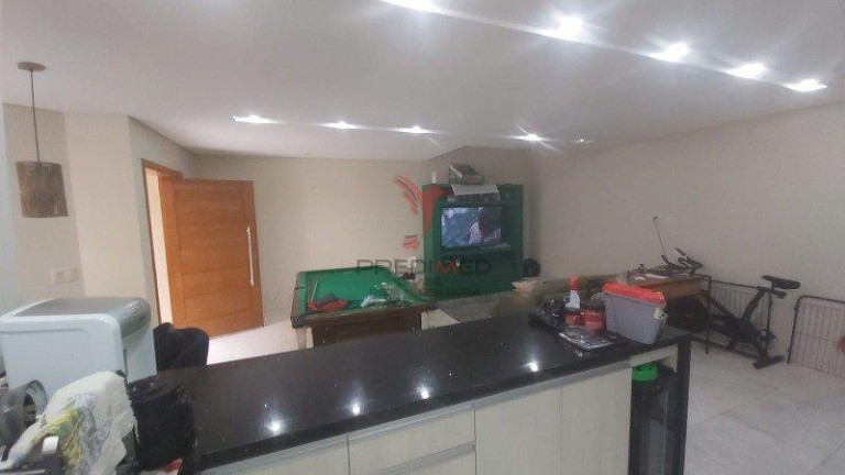 Casa com 3 Quartos à Venda,  em Cambuci - São Paulo