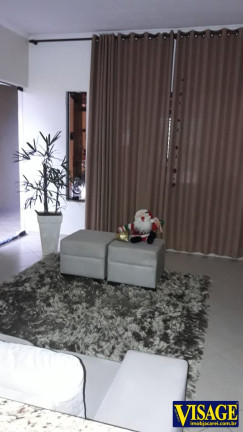 Casa com 2 Quartos à Venda,  em Jd. Do Marques - Jacareí