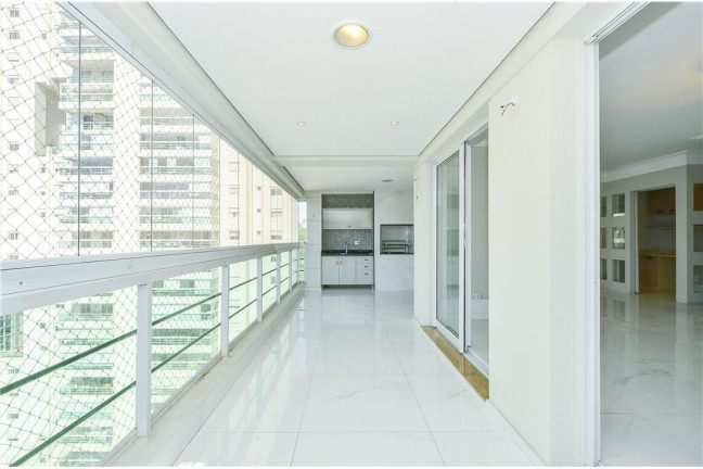 Imagem Apartamento com 3 Quartos à Venda, 177 m² em Panamby - São Paulo