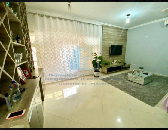 Imagem Casa com 3 Quartos à Venda, 188 m² em Flórida - Praia Grande Imagem Casa com 3 Quartos à Venda, 188 m² em Flórida - Praia Grande