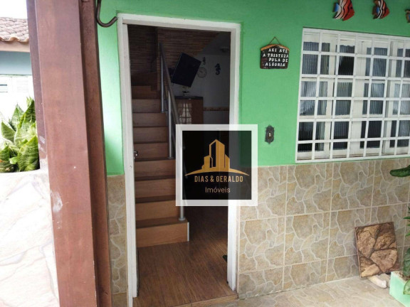 Sobrado com 2 Quartos à Venda, 54 m² em Martim De Sá - Caraguatatuba