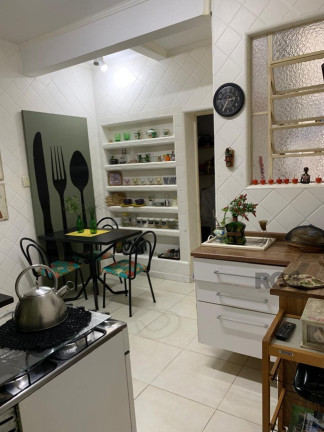 Imagem Apartamento com 3 Quartos à Venda, 140 m² em Cidade Baixa - Porto Alegre Imagem Apartamento com 3 Quartos à Venda, 140 m² em Cidade Baixa - Porto Alegre