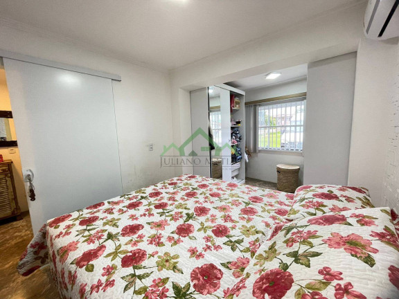Imagem Casa com 4 Quartos à Venda, 97 m² em Centro - Balneário Barra Do Sul