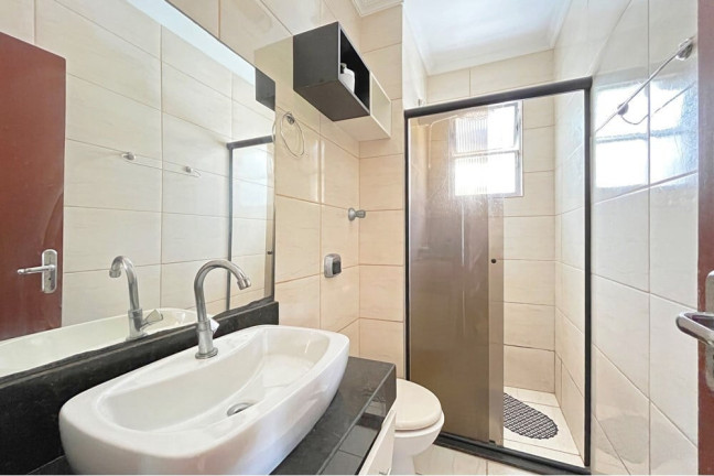 Imagem Imóvel com 3 Quartos à Venda, 60 m² em Santo Antônio - Porto Alegre