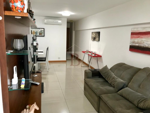 Imagem Imóvel com 4 Quartos à Venda, 144 m² em Icaraí - Niterói Imagem Imóvel com 4 Quartos à Venda, 144 m² em Icaraí - Niterói