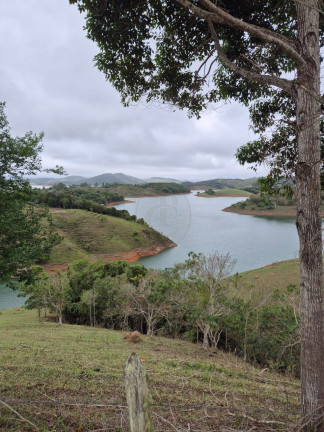 Imagem Chácara com 2 Quartos à Venda, 180 m² em Macaco - Paraibuna Imagem Chácara com 2 Quartos à Venda, 180 m² em Macaco - Paraibuna