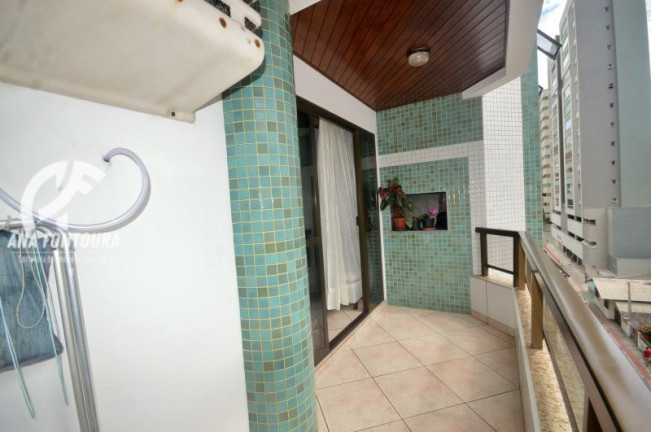 Imagem Apartamento com 3 Quartos à Venda, 115 m² em Centro - Balneário Camboriú Imagem Apartamento com 3 Quartos à Venda, 115 m² em Centro - Balneário Camboriú