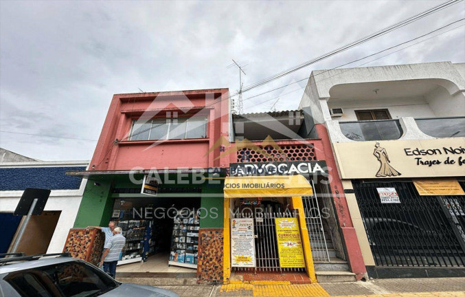 Sobrado com 4 Quartos à Venda, 280 m² em Centro - Tatuí