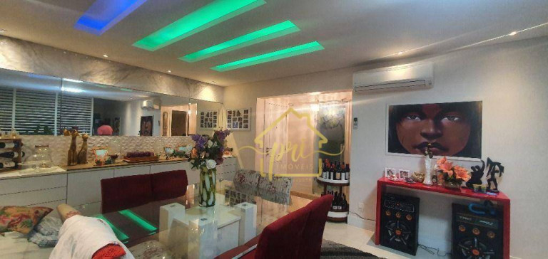 Apartamento com 3 Quartos à Venda, 155 m² em Embaré - Santos