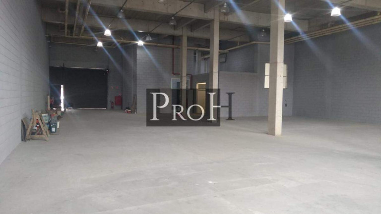 Imóvel para Alugar, 1.819 m² em Vila Luzita - Santo André