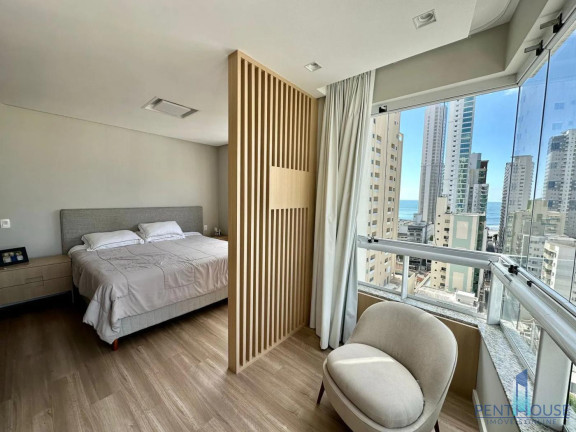 Imagem Cobertura com 4 Quartos à Venda, 240 m² em Centro - Balneário Camboriú