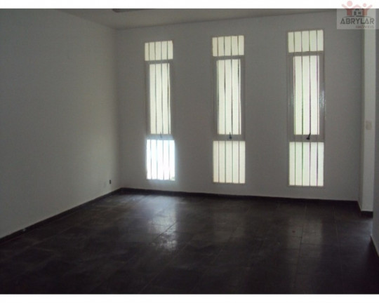 Imagem Imóvel com 3 Quartos à Venda, 286 m² em Vila Virginia - Jundiaí