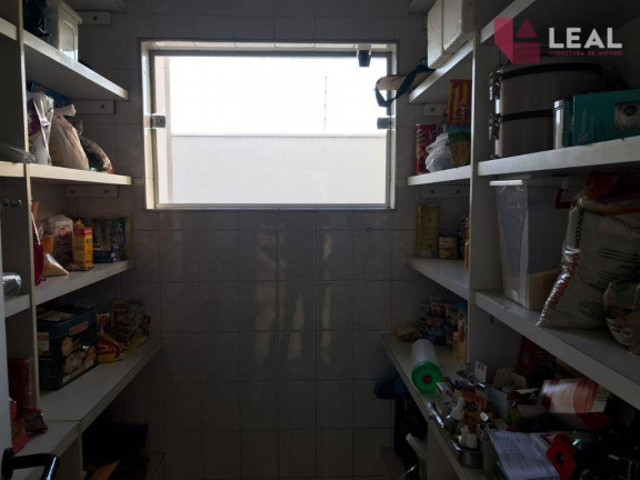 Imagem Casa com 4 Quartos à Venda, 390 m² em Santa Doroteia - Pouso Alegre