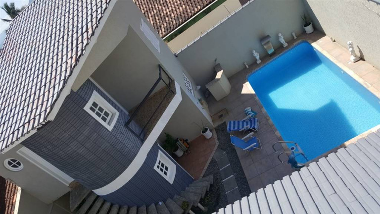 Imagem Casa com 5 Quartos à Venda, 420 m² em Plataforma - Mongaguá