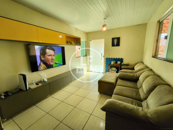 Imagem Casa de Condomínio com 4 Quartos à Venda, 200 m² em Condomínio Amin Camargo - Goiânia